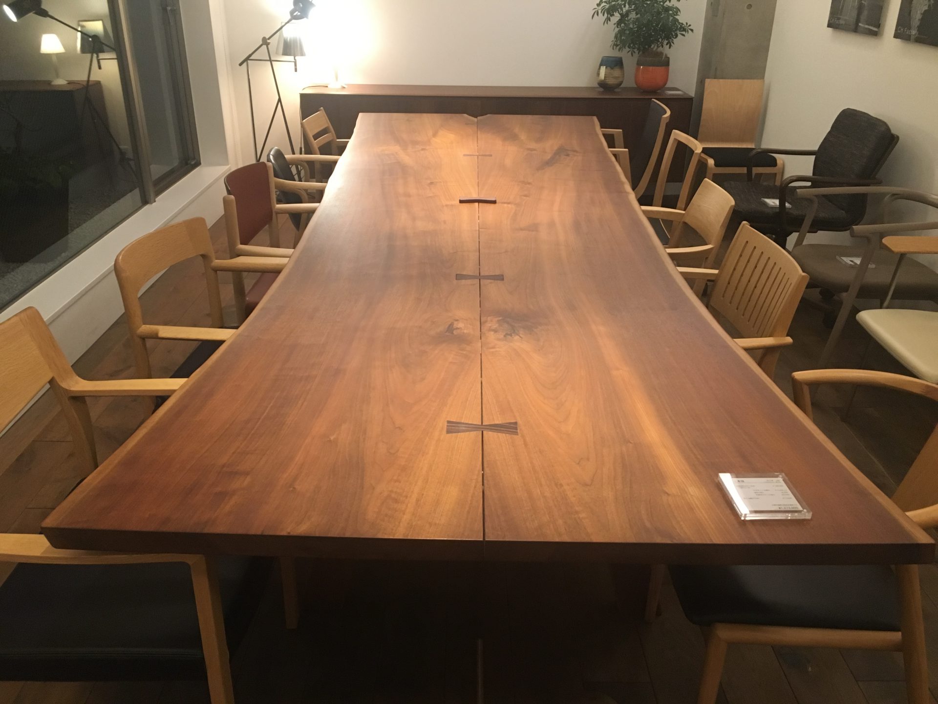 CANDE HOUSEのロングテーブル